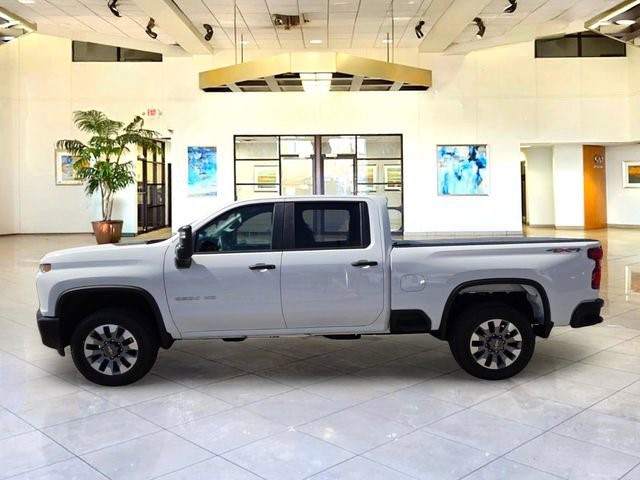 2022 Chevrolet Silverado 2500HD Custom - Photo 8