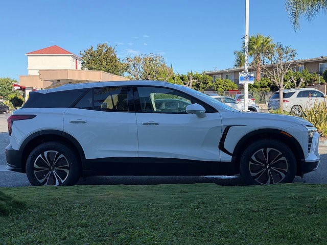 2024 Chevrolet Blazer EV eAWD LT eAWD 4dr LT Electric [6]