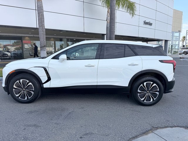 2024 Chevrolet Blazer EV eAWD LT eAWD 4dr LT Electric [2]