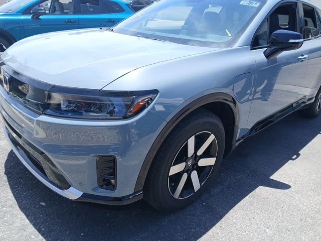 2024 Honda Prologue Touring AWD's photo