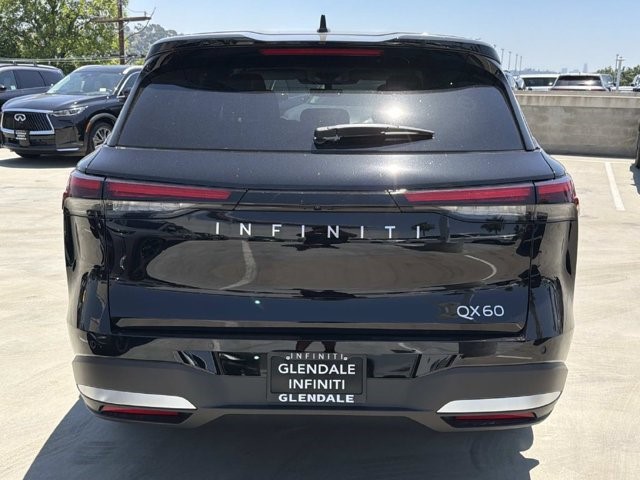 2027 Infiniti QX60 photo 5