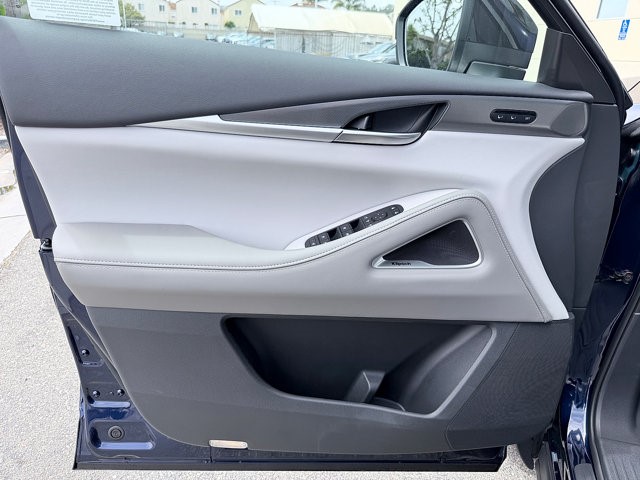 2027 INFINITI QX60 LUXE LUXE FWD Intercooled Turbo Premium Unleaded I-4 2.0 L/122 [9]