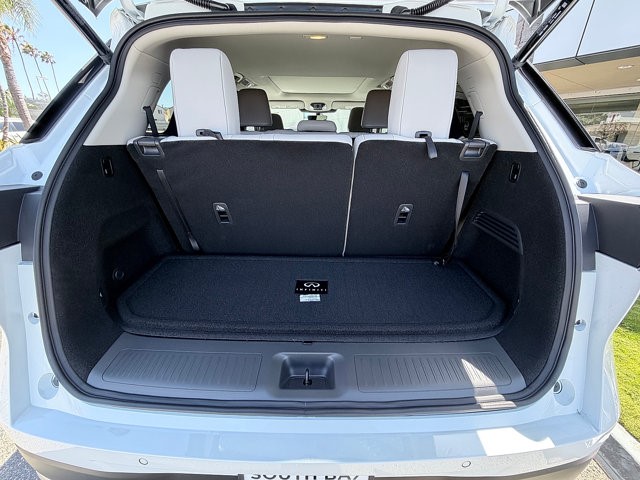 2027 INFINITI QX60 LUXE LUXE FWD Intercooled Turbo Premium Unleaded I-4 2.0 L/122 [18]
