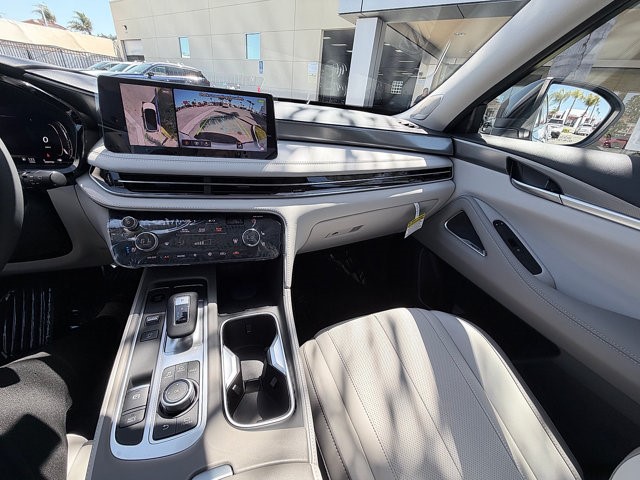 2027 INFINITI QX60 LUXE LUXE FWD Intercooled Turbo Premium Unleaded I-4 2.0 L/122 [27]