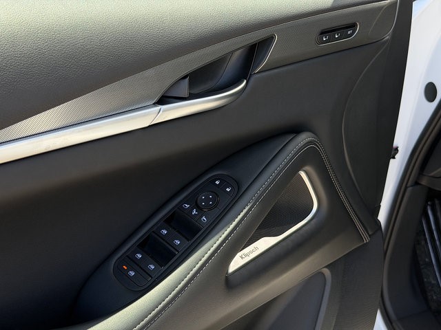 2027 INFINITI QX60 LUXE LUXE FWD Intercooled Turbo Premium Unleaded I-4 2.0 L/122 [12]