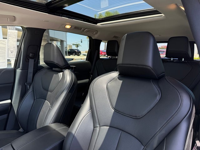 2027 INFINITI QX60 LUXE LUXE FWD Intercooled Turbo Premium Unleaded I-4 2.0 L/122 [17]