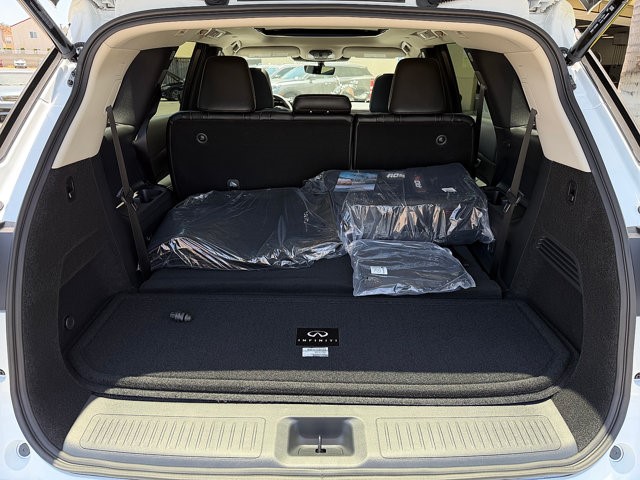 2027 INFINITI QX60 LUXE LUXE FWD Intercooled Turbo Premium Unleaded I-4 2.0 L/122 [25]