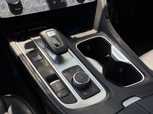2027 INFINITI QX60 LUXE LUXE FWD Intercooled Turbo Premium Unleaded I-4 2.0 L/122 [37]