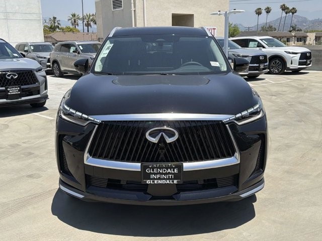2027 Infiniti QX60 photo 3
