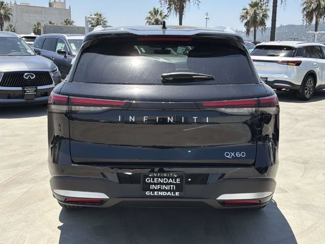 2027 Infiniti QX60 photo 5