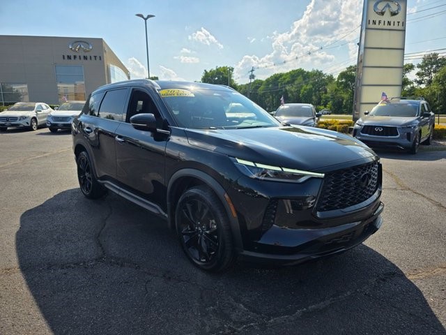 2023 INFINITI QX60 LUXE AWD's photo