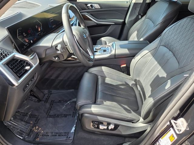 2026 BMW X7 40i - Photo 10