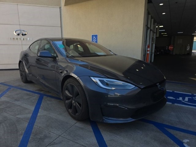 2021 Tesla Model S Plaid's photo