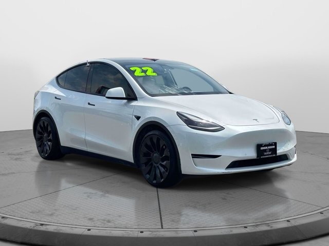 2022 Tesla Model Y Performance Dual Motor All-Wheel Drive's photo