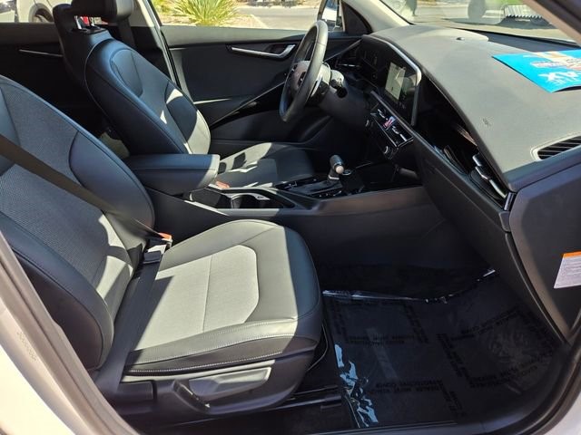 2023 Kia Niro EX Touring - Photo 20