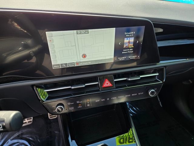 2023 Kia Niro EX Touring - Photo 25