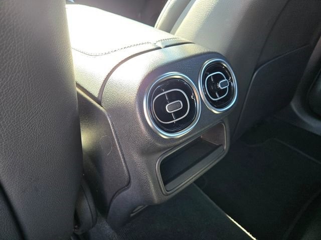 2024 Mercedes-Benz GLC GLC300 - Photo 17