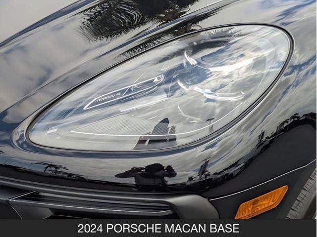 2024 Porsche Macan Base - Photo 11