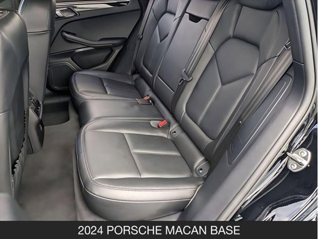 2024 Porsche Macan Base - Photo 18