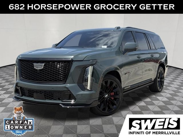 2026 Cadillac Escalade ESV AWD V-Series AWD 4dr V-Series Supercharged Gas V8 6.2L/376 [5]