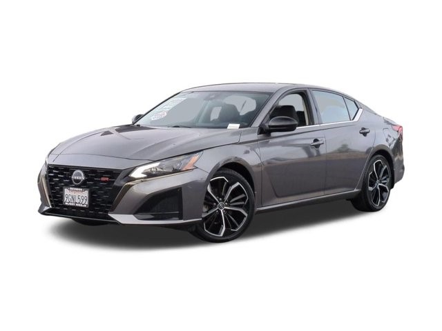 2023 Nissan Altima 2.5 SR 2.5 SR Sedan Regular Unleaded I-4 2.5 L/152 [14]
