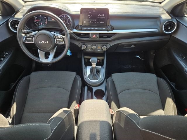 2024 Kia Forte LXS - Photo 15