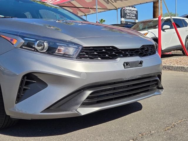 2024 Kia Forte LXS - Photo 2