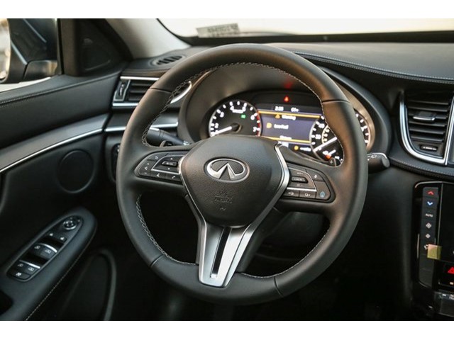 2025 INFINITI QX50 Pure - Photo 16