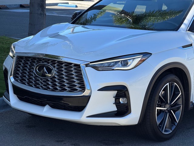 2024 INFINITI QX55 LUXE LUXE AWD Intercooled Turbo Premium Unleaded I-4 2.0 L/122 [1]