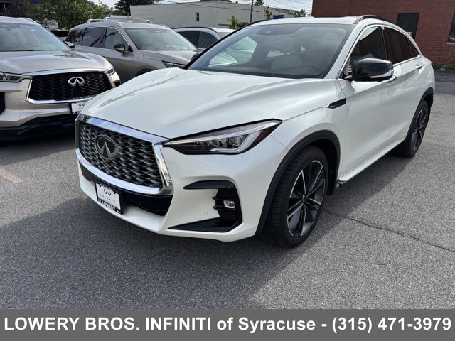 2022 INFINITI QX55 Essential AWD's photo
