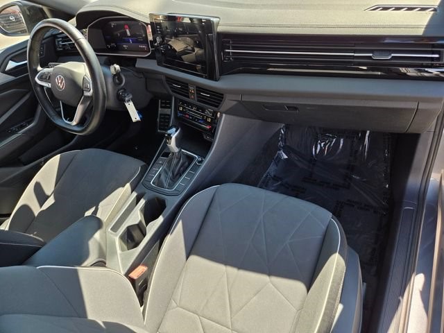 2025 Volkswagen Jetta Sport - Photo 20