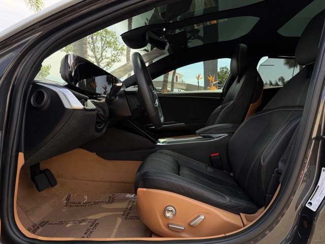 2023 Lucid Air Grand Touring Grand Touring AWD Electric [15]