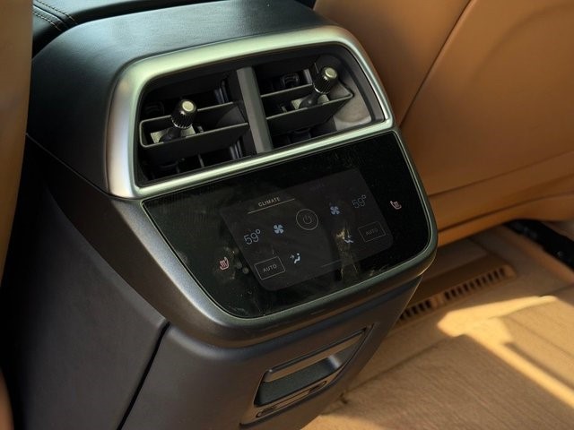2023 Lucid Air Grand Touring Grand Touring AWD Electric [21]