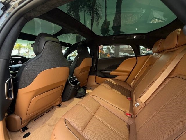 2023 Lucid Air Grand Touring Grand Touring AWD Electric [22]