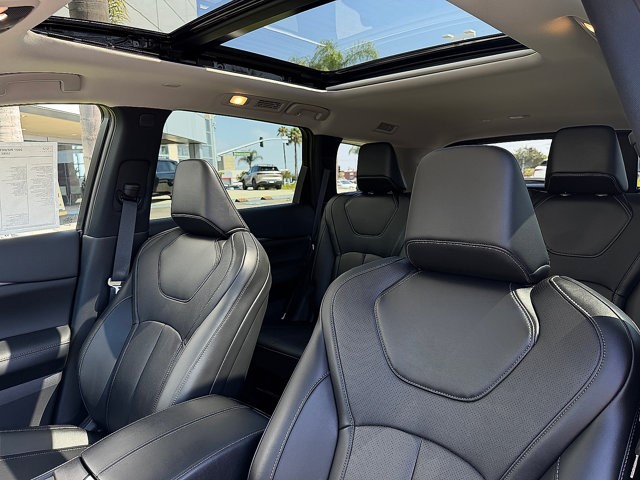 2027 INFINITI QX60 LUXE LUXE FWD Intercooled Turbo Premium Unleaded I-4 2.0 L/122 [17]