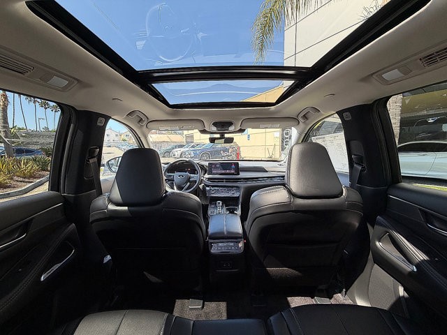 2027 INFINITI QX60 LUXE LUXE FWD Intercooled Turbo Premium Unleaded I-4 2.0 L/122 [27]