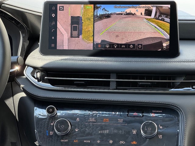 2027 INFINITI QX60 LUXE LUXE FWD Intercooled Turbo Premium Unleaded I-4 2.0 L/122 [33]
