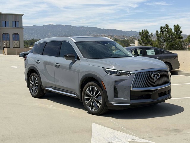 2026 INFINITI QX60 LUXE's photo