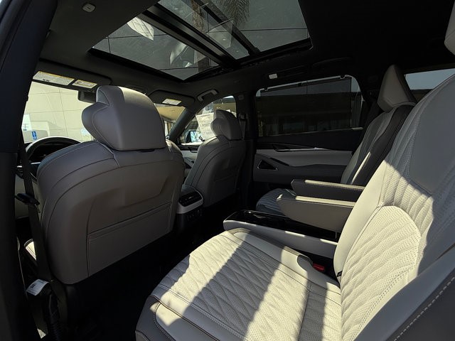 2027 INFINITI QX60 AUTOGRAPH AUTOGRAPH AWD Intercooled Turbo Premium Unleaded I-4 2.0 L/122 [24]