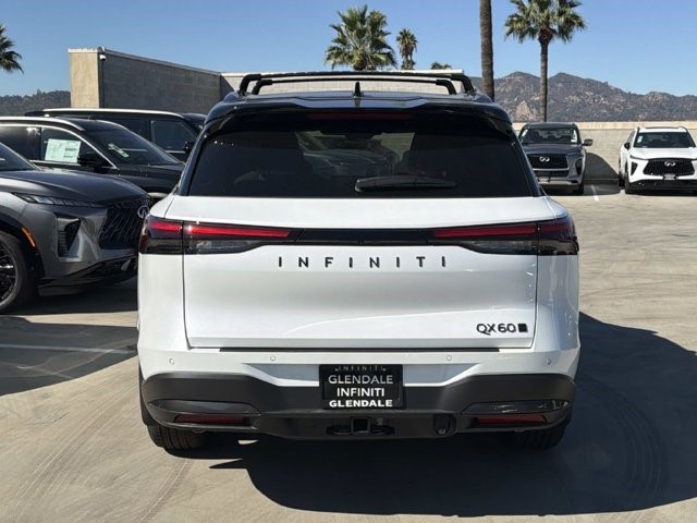 2027 Infiniti QX60 photo 5