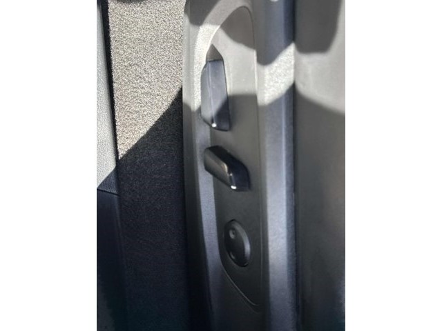 2024 Nissan Pathfinder SL - Photo 27