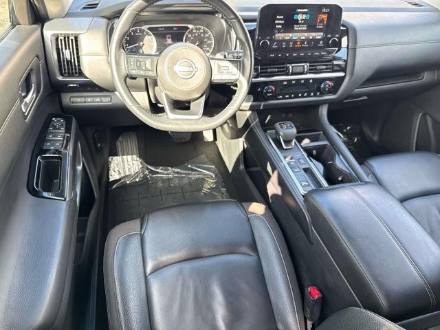 2024 Nissan Pathfinder SL - Photo 9