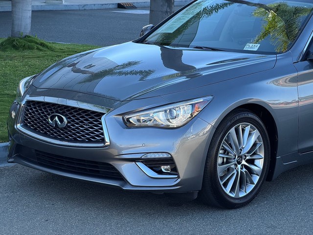 2023 INFINITI Q50 LUXE LUXE RWD Twin Turbo Premium Unleaded V-6 3.0 L/183 [1]