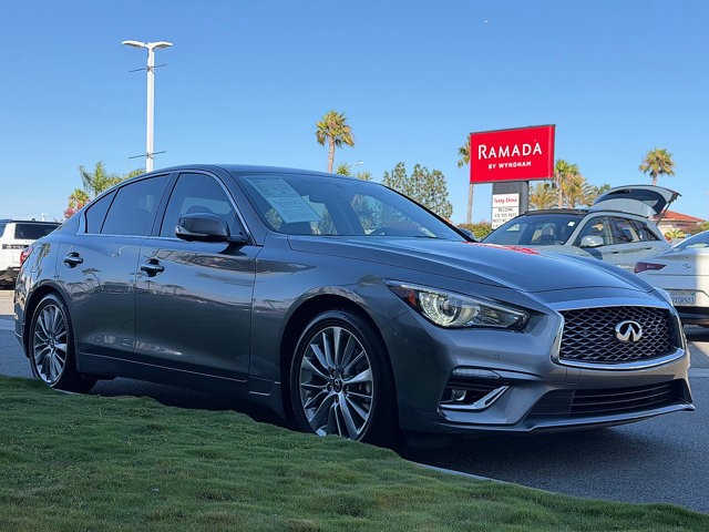 2023 INFINITI Q50 LUXE LUXE RWD Twin Turbo Premium Unleaded V-6 3.0 L/183 [6]