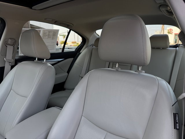 2023 INFINITI Q50 LUXE LUXE RWD Twin Turbo Premium Unleaded V-6 3.0 L/183 [17]