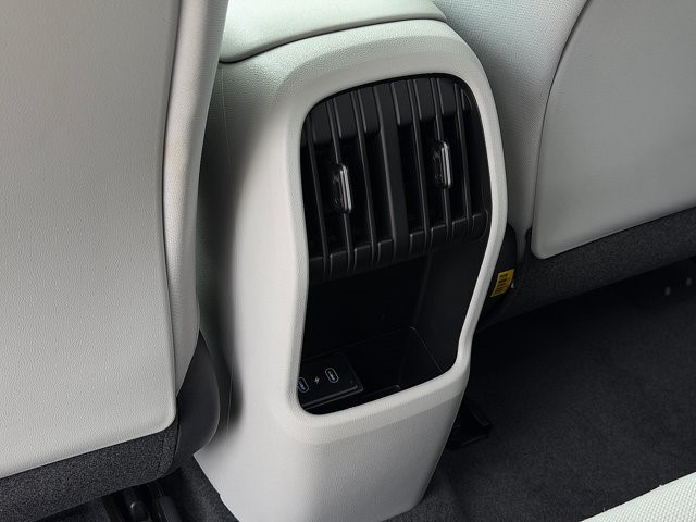 2024 Hyundai Kona Electric SEL SEL FWD Electric [20]