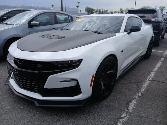 2019 Chevrolet Camaro 1SS 2dr Cpe 1SS Gas V8 6.2L/376 [0]