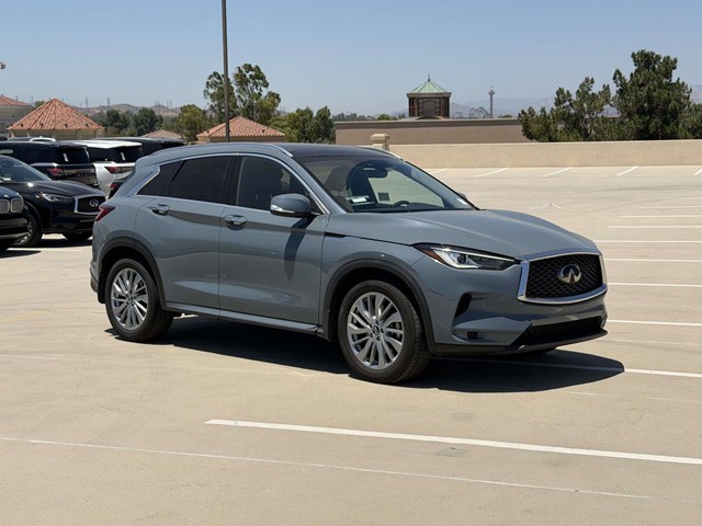 2025 INFINITI QX50 LUXE LUXE AWD Intercooled Turbo Premium Unleaded I-4 2.0 L/122 [3]