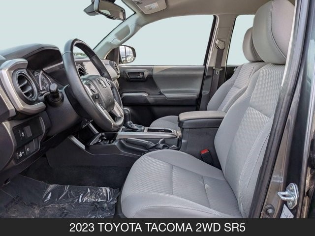 2023 Toyota Tacoma SR5 - Photo 14