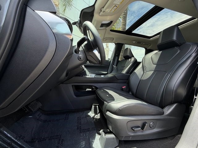2027 INFINITI QX60 LUXE LUXE FWD Intercooled Turbo Premium Gasoline I-4 2.0 L/122 [15]